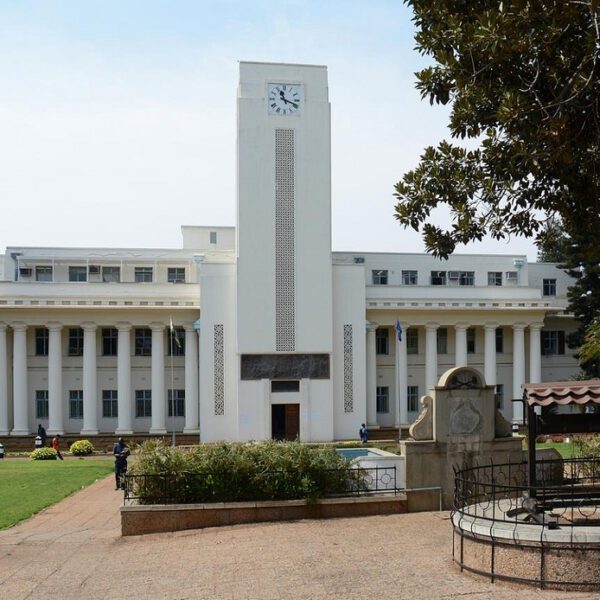 Councillors warn delays to Glassblock Dam risk worsening Byo water crisis