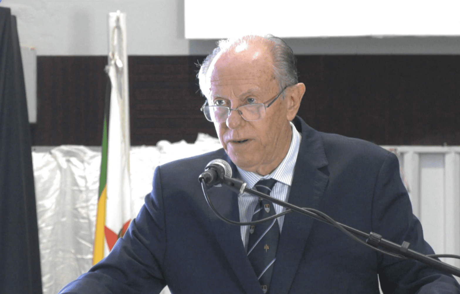 Coltart blames bureaucracy for stalled Glass Block Dam project