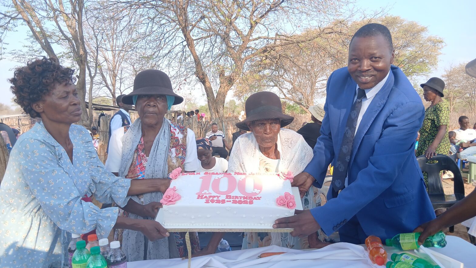 Weaving at 100 years: Liyah Khumalo’s story of survival and dedication