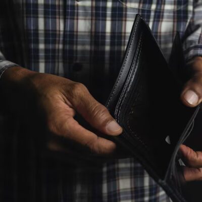 Economic growth not felt by many Zimbabweans, study finds